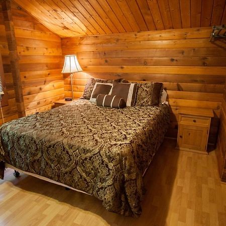 Lake Texoma Camping Resort Cabin 4 Willow Spring Exterior photo